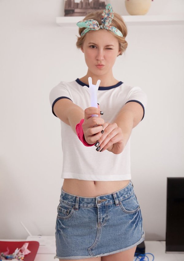 Валентина, 37 лет, 0 размер груди